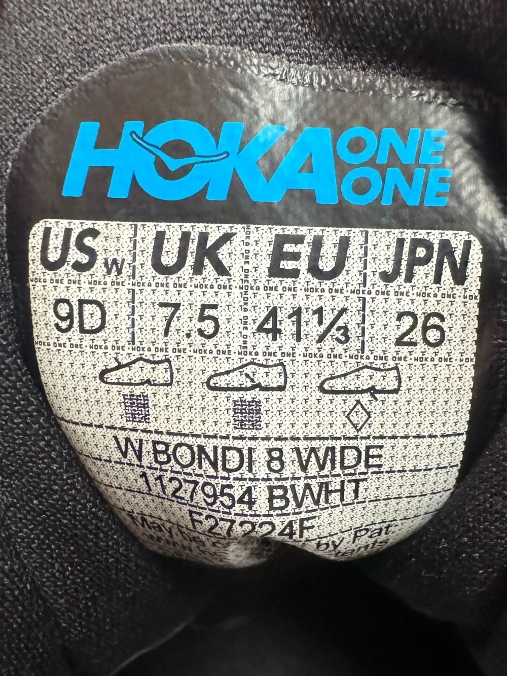 Hoka Bondi 8 Womens Black and White Running Shoes Size 9D Wide
